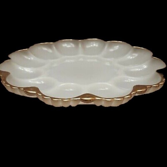 Anchor Hocking Fire King Milk Glass Egg Serving Tray - Picture 6 of 6